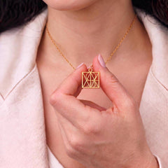 Custom Monogram Name Necklace - The Best Shop 4U