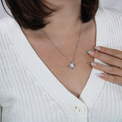 Love Knot Necklace - The Best Shop 4U
